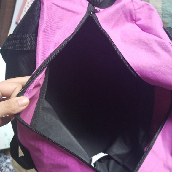 New PT gym duffle - Picture 4 of 4